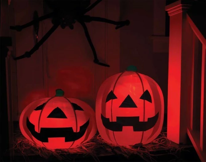 Other Set Of 2 Large Light Up Pumpkins 3 Other Set Of 2 Large Light Up Pumpkins - Image 3