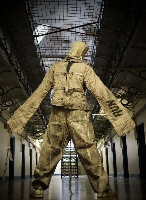 Mad About Horror Straight Jacket & Trousers 3 Mad About Horror Straight Jacket & Trousers - Image 3